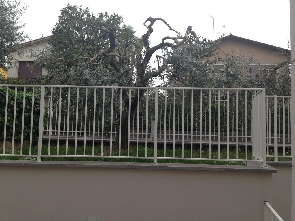 Apartamento Casa Armonia Peschiera del Garda Exterior foto