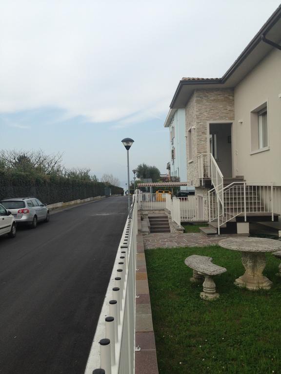 Apartamento Casa Armonia Peschiera del Garda Exterior foto