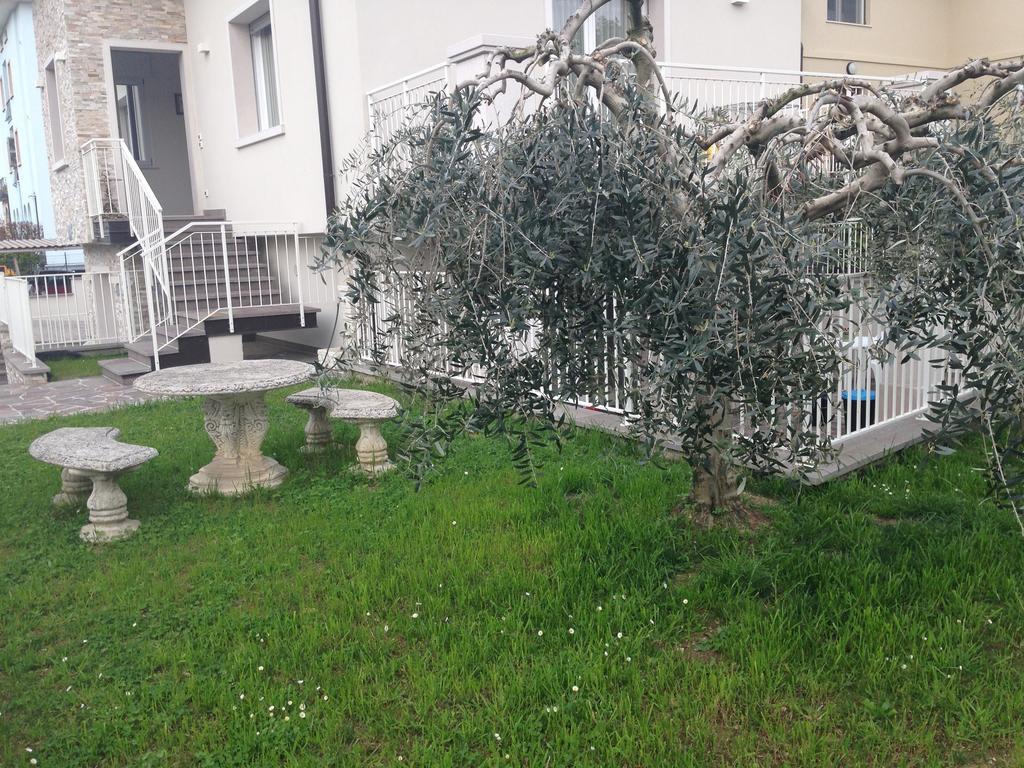 Apartamento Casa Armonia Peschiera del Garda Exterior foto